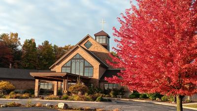 grace congregational church front of church building